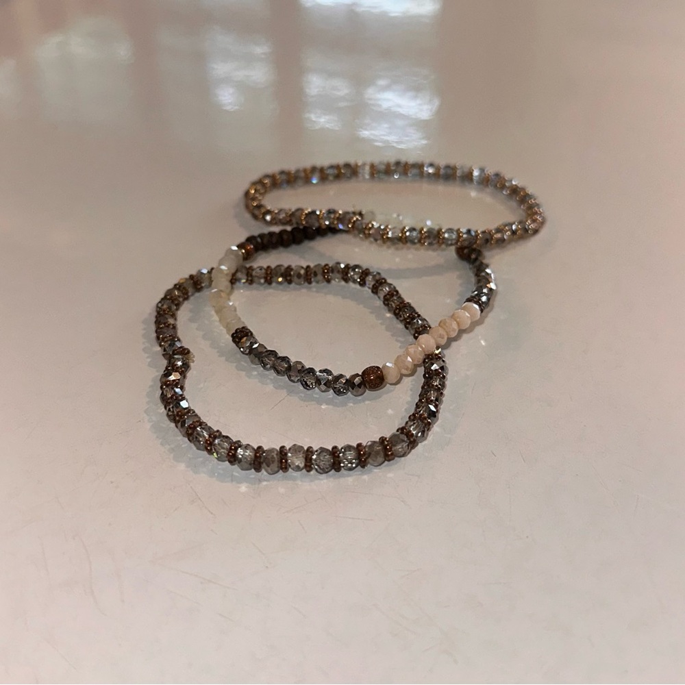 Beaded Bracelet Set - Silver and Cream